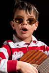 Séance de photo "guitare" pour la carte d'anniversaire de Guy