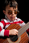 Séance de photo "guitare" pour la carte d'anniversaire de Guy